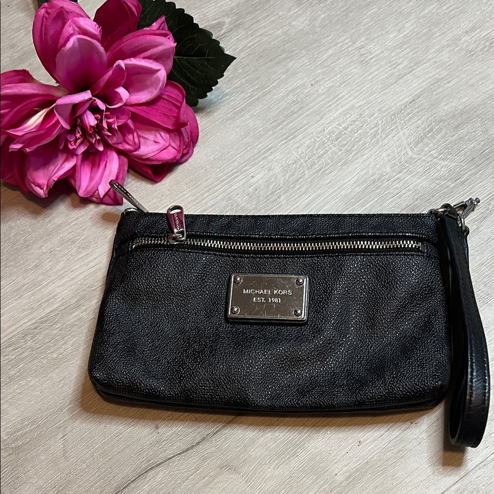 Michael Kors Textured Black Wristlet Clutch